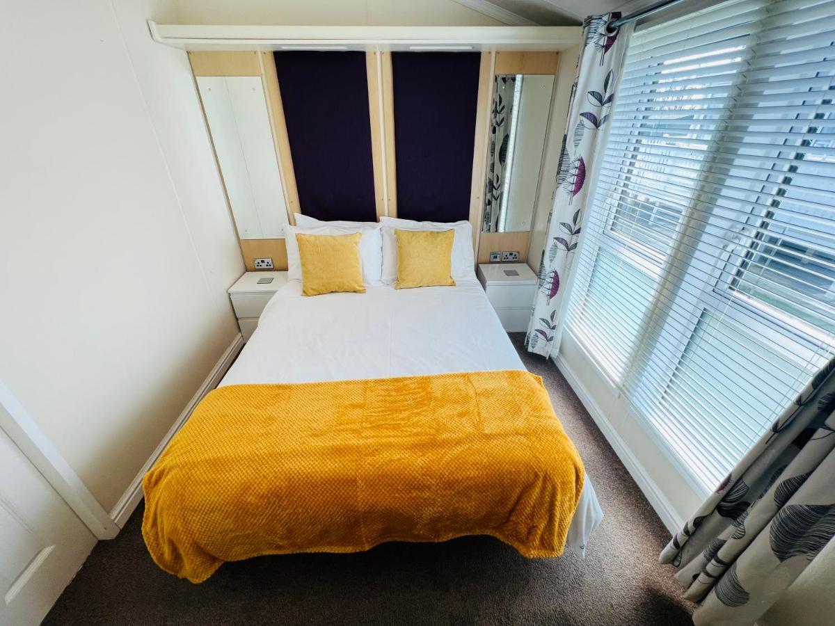 Holiday home 2 Bedroom Th35, Nodes Point, St Helens, Isle Of Wight